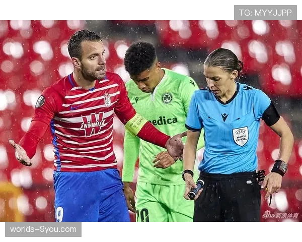 欧冠四分之一决赛首回合全部采用女性裁判组执裁，创下历史